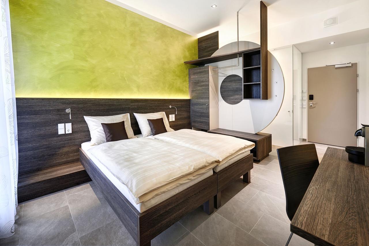 Eee Hotel Marchtrenk Habitación foto