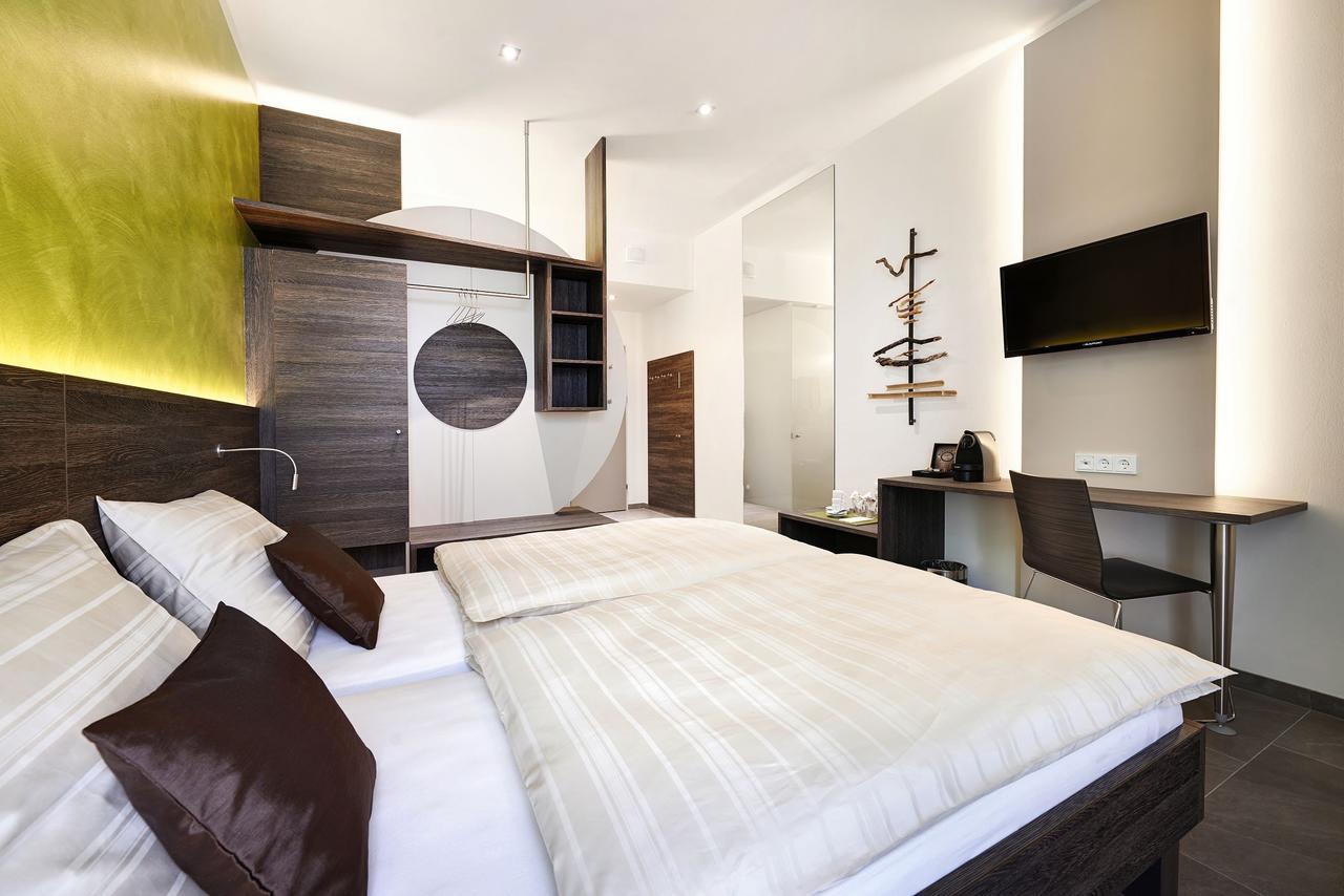 Eee Hotel Marchtrenk Habitación foto